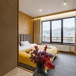 호텔 Yo