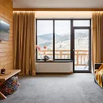 Yo 호텔 3*