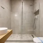 호텔 Yo